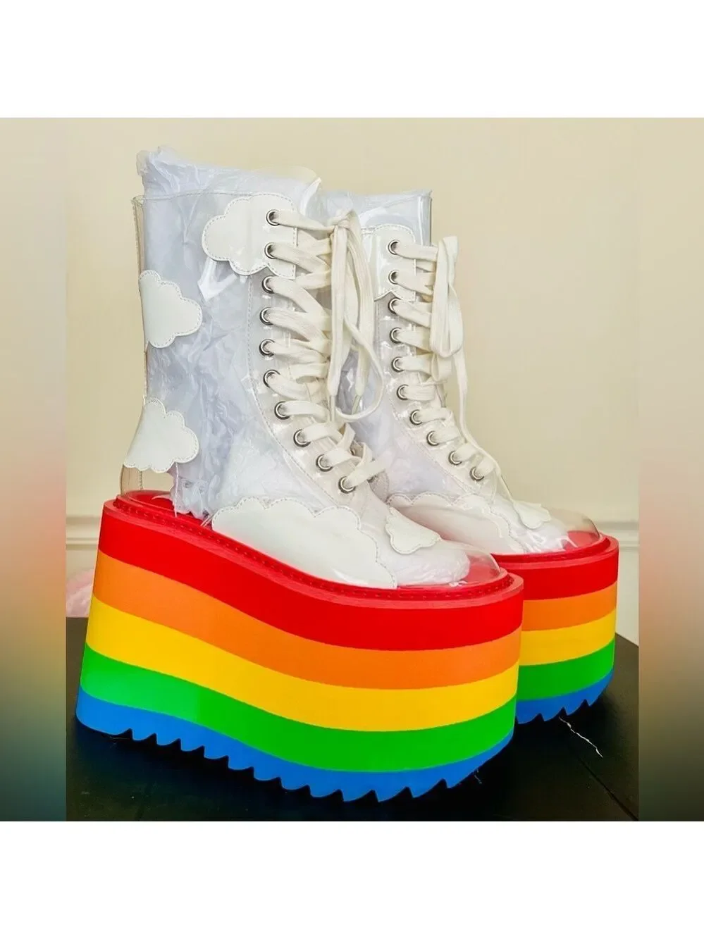 NIB Size 6 Dolls Kill Current Mood Happy Daze Platforms